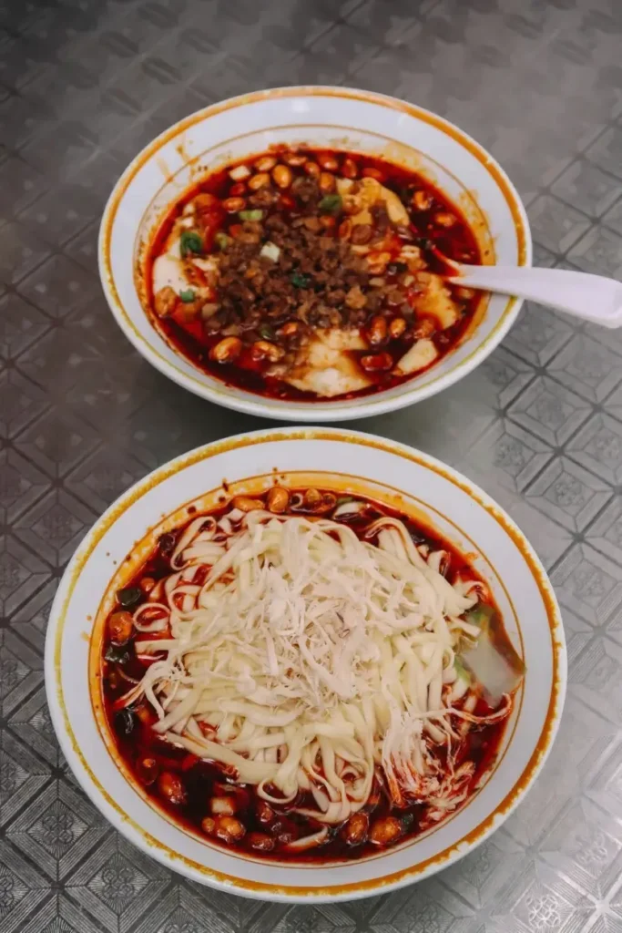 Tofu pudding noodles at Ni Douhua Chinese Restaurant