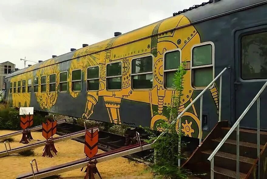 Chengdu CRRC Shared City Graffiti Train