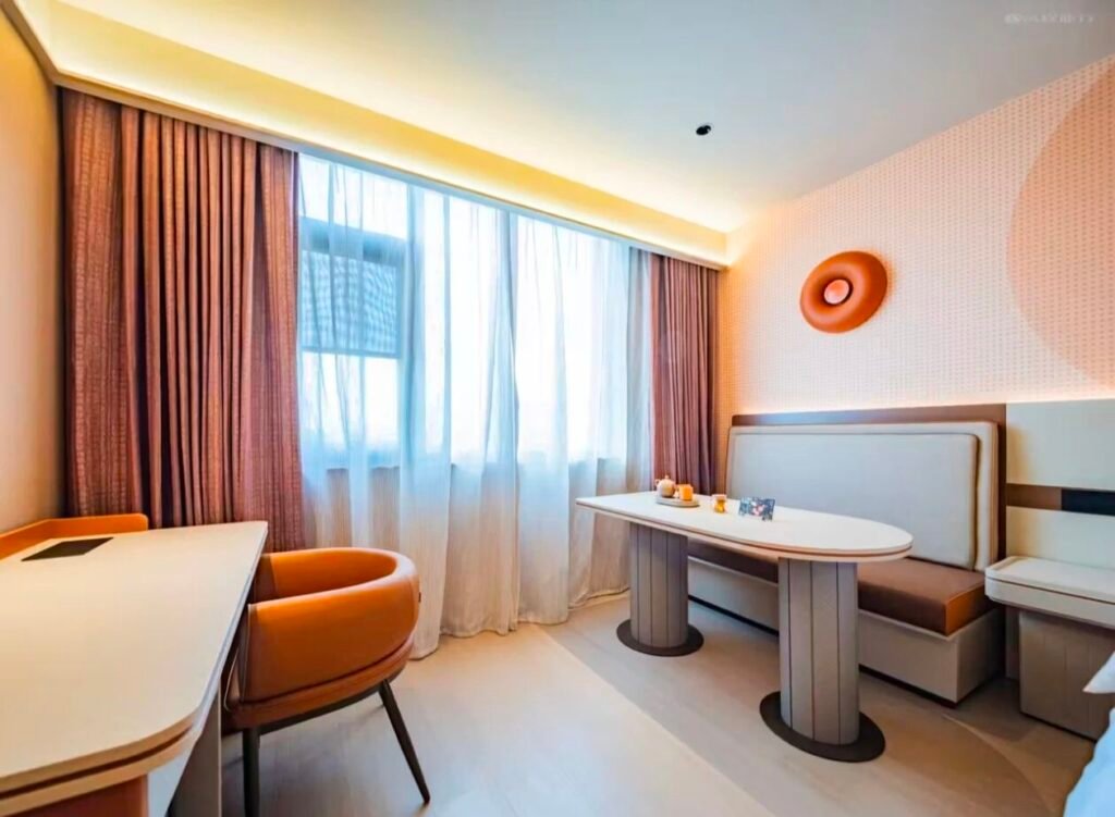 Chengdu Orange Hotel Superior King Room