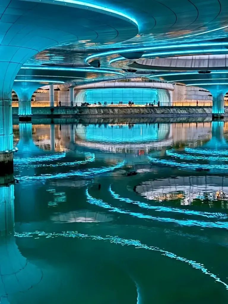 Night view of Chengdu Jiaozi Park Night view of Chengdu Jiaozi Park