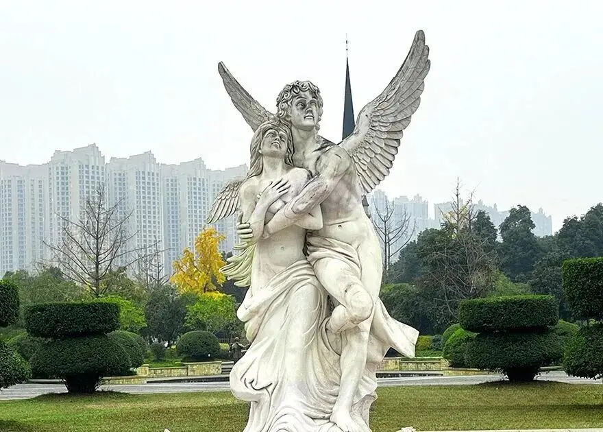 Angel statue in Chengdu Nanhu Wetland Park