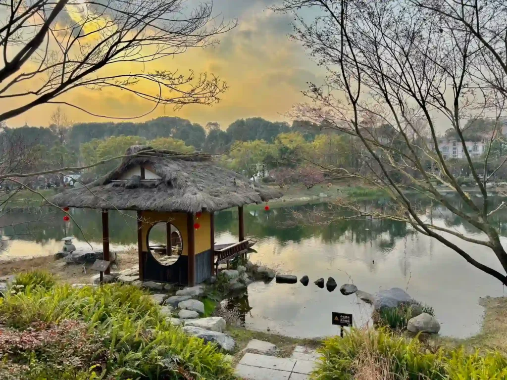 Chengdu Huanhuaxi Park