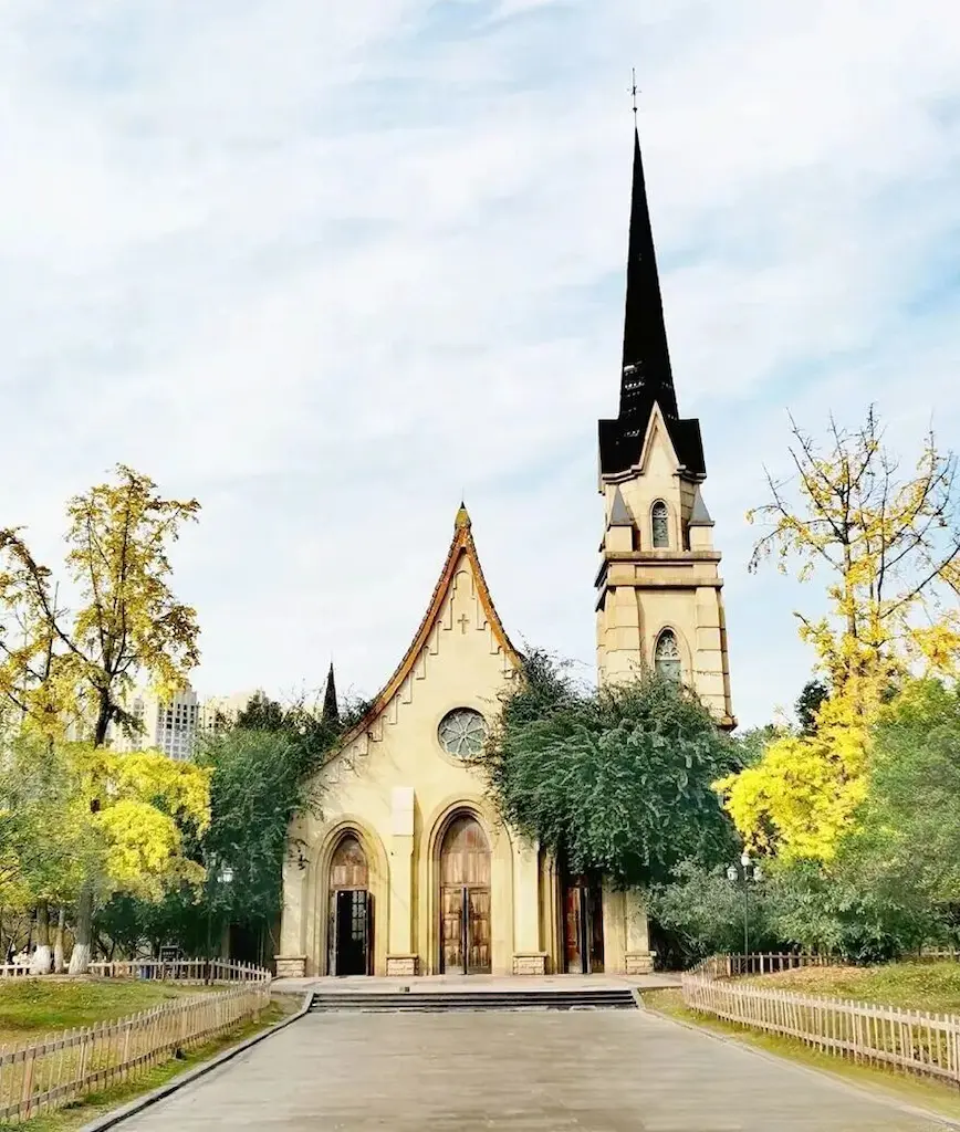 French-style church in Chengdu Nanhu Wetland Park
