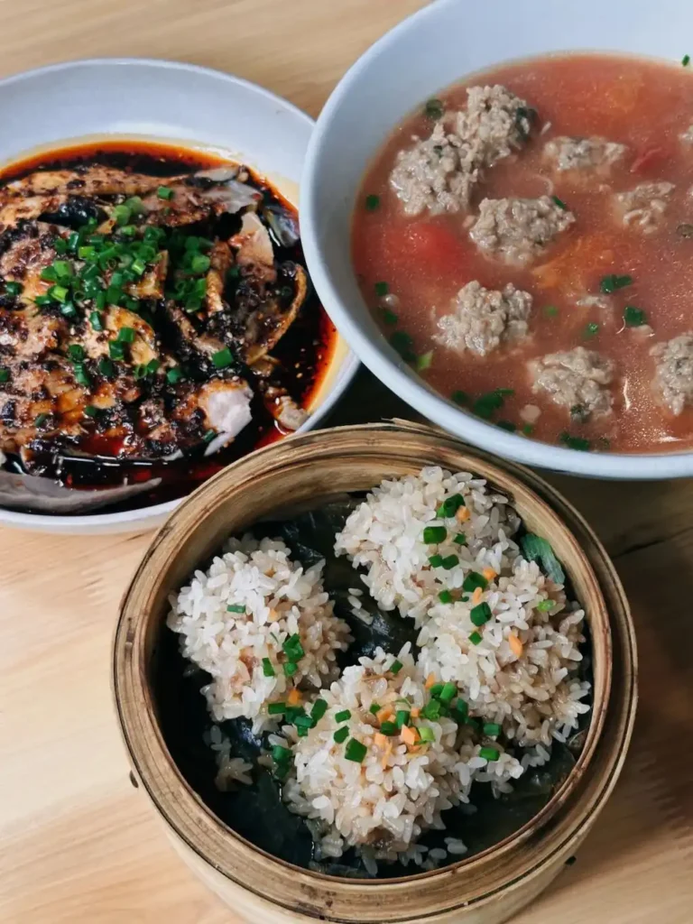 Glutinous Rice Ribs at Yongle Restaurant