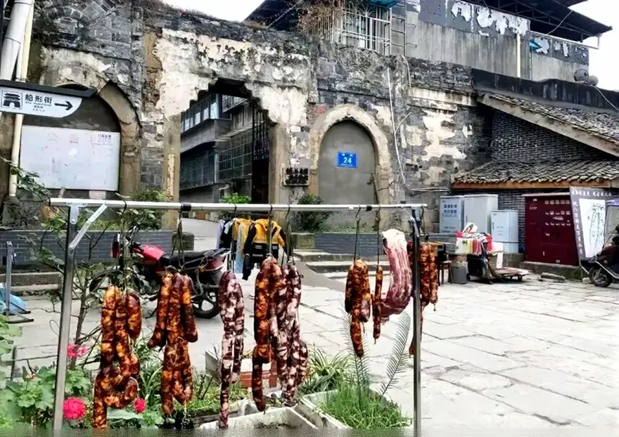 Shangjie Street in Luocheng Ancient Town