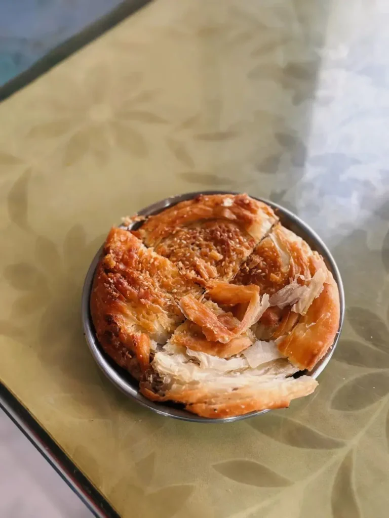 Shuangqiao Delicious Fatty Intestine Rice Noodle Shop-s Guokui (a type of flatbread)