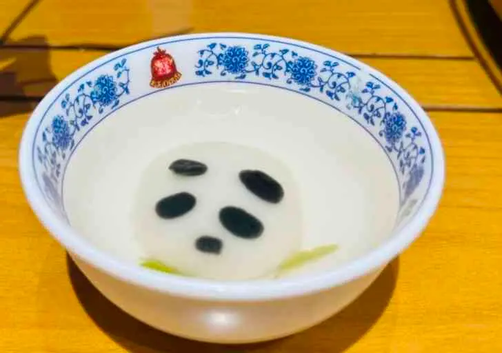chengdu dumplings:Panda Tangyuan at Chengdu People’s Park