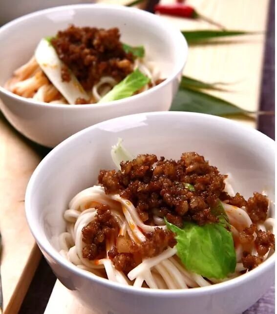 Chen Zuming Dan Dan Noodles