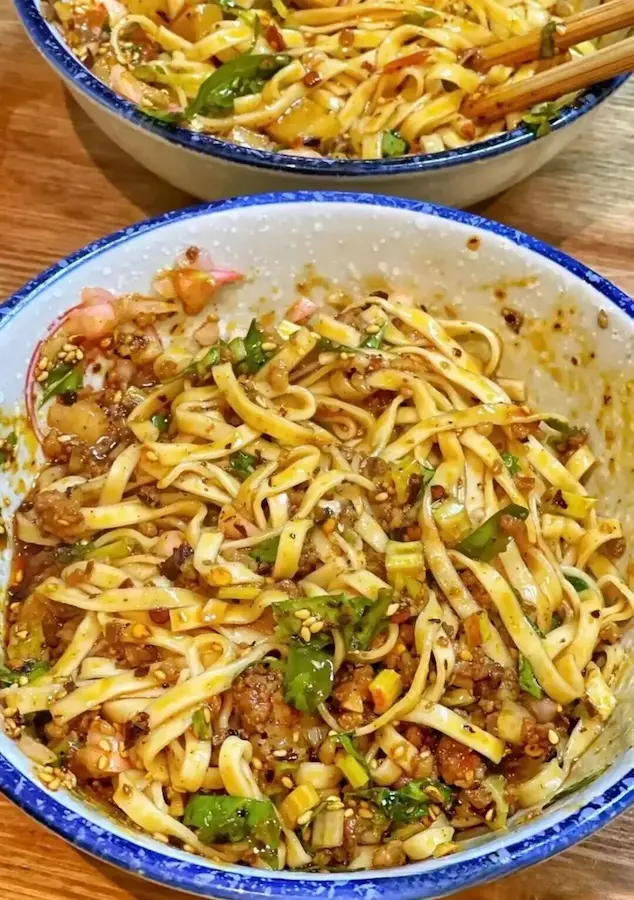 Mixed sauce noodles at Chengdu pangge Noodle Restaurant
